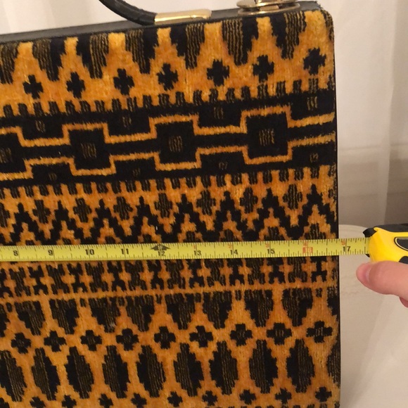 Trendy Rare Vintage Black & Mustard Briefcase🎊 - Picture 14 of 15